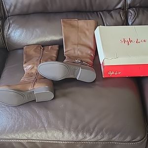 Women's boots